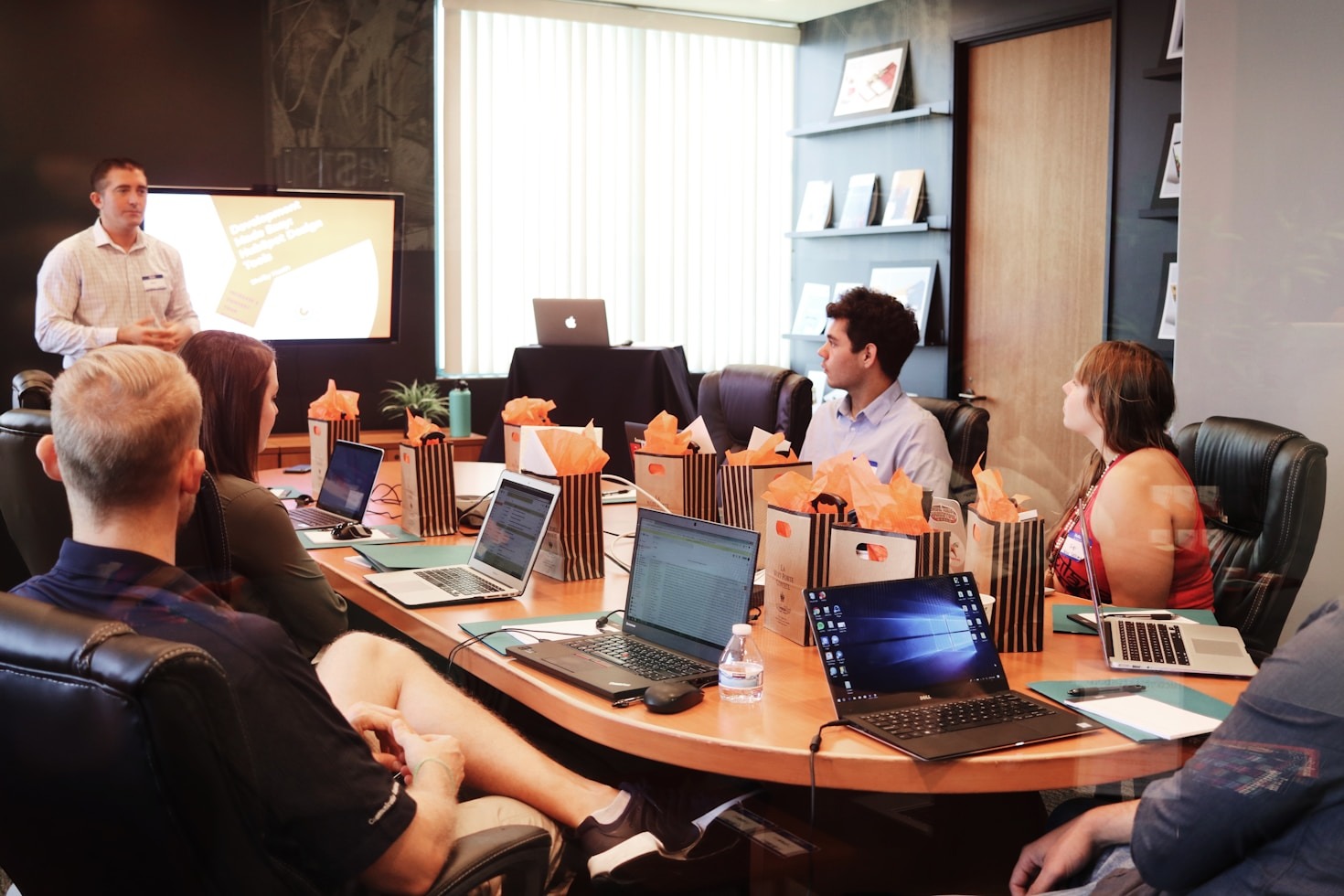 Why Practical Training Outperforms Traditional Theory